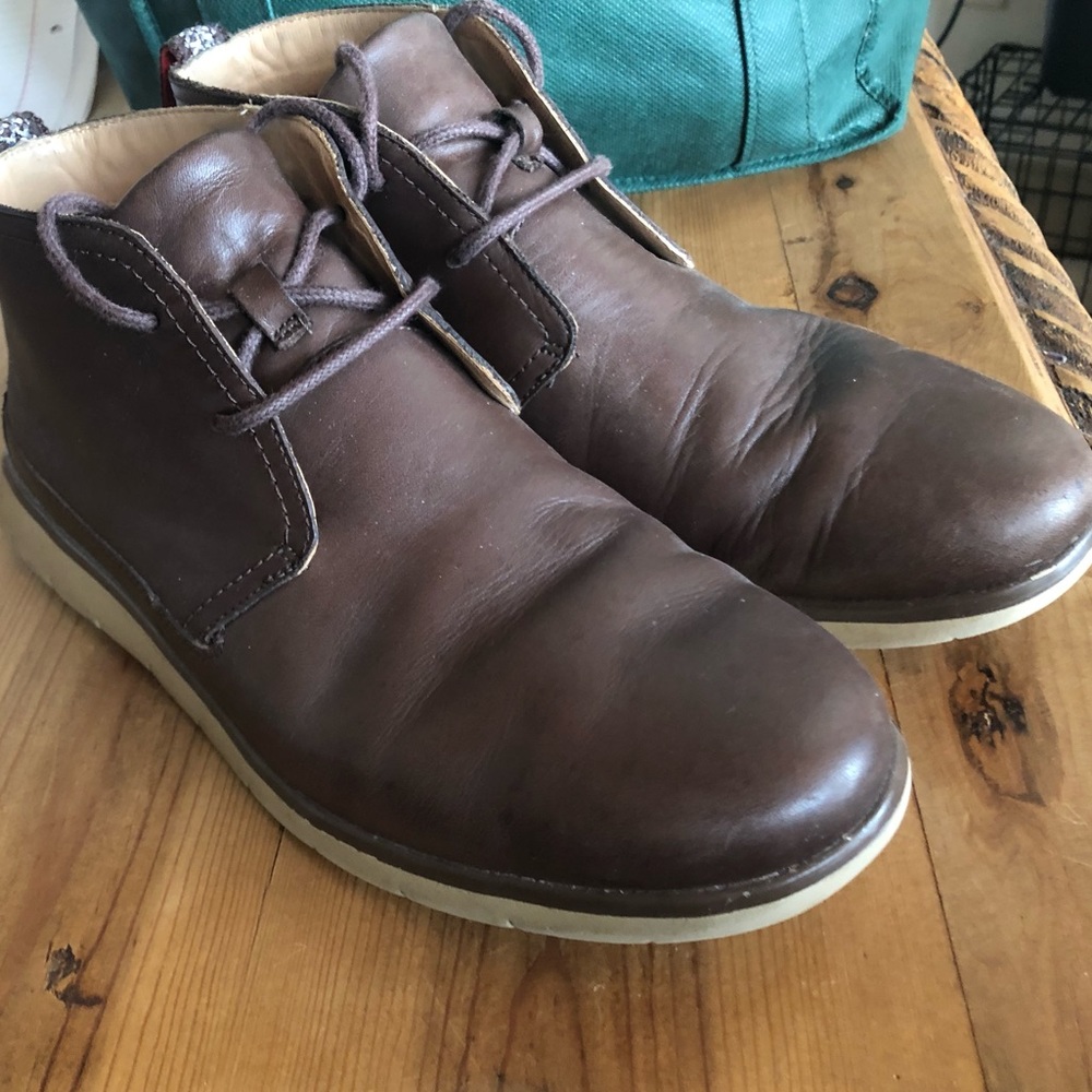 Ugg Freamon Water Proof Chukka - Picture 4 of 5